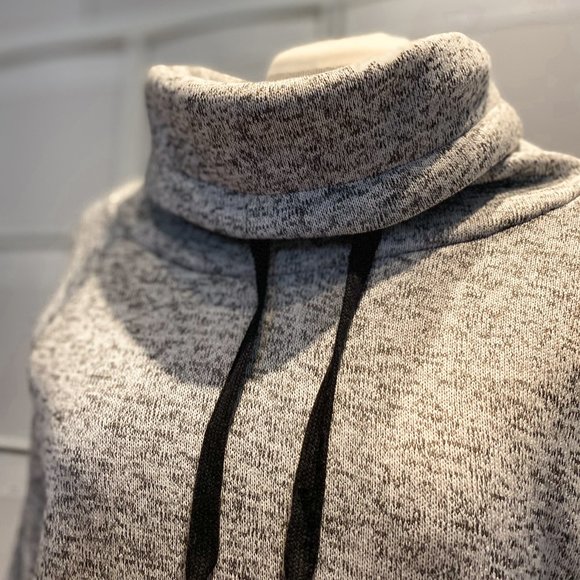 Derek Heart Grey Pullover Sweater with Cowl Neck - Picture 4 of 10